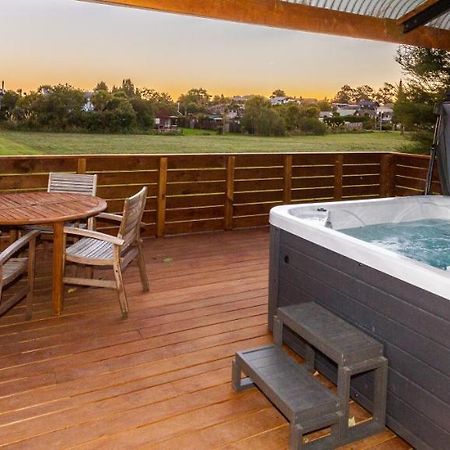 The Station - Ohakune Holiday Home Экстерьер фото
