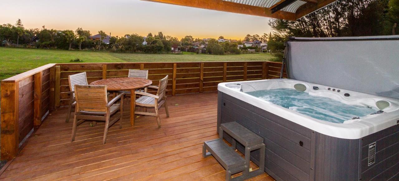 The Station - Ohakune Holiday Home Экстерьер фото